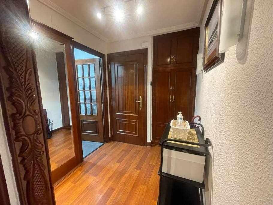 شقة Goiz Etxea Acogedor Piso En La Parte Antigua بيرميو المظهر الخارجي الصورة